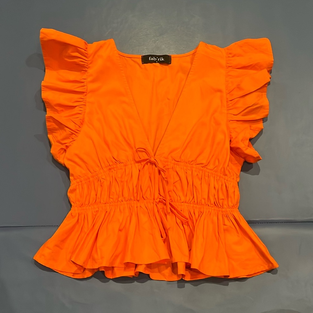 Fab’rik orange top size small